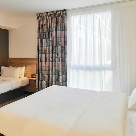 B&B Hotel Marne-La-Vallee Val D'Europe Serris Zewnętrze zdjęcie