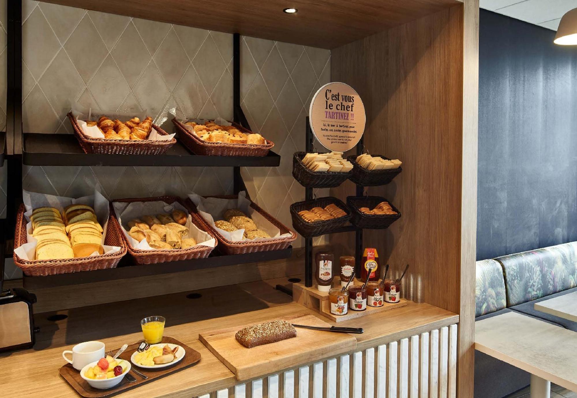 B&B Hotel Marne-La-Vallee Val D'Europe Serris Zewnętrze zdjęcie